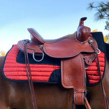 Charger l&#39;image dans la galerie, Tapis Western Endurance Randonnée Paillettes Rouge
