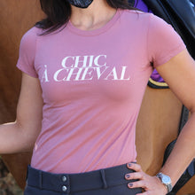 Charger l&#39;image dans la galerie, Chic à Cheval T-shirt Femme Rose Mauve
